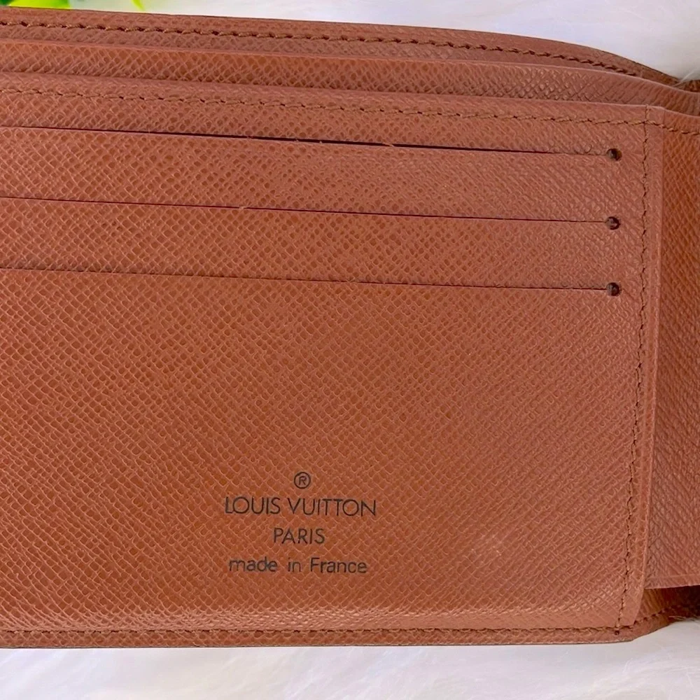 Louis Vuitton Monogram Bifold Wallet